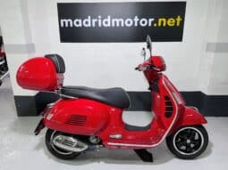 VESPA GTS 300