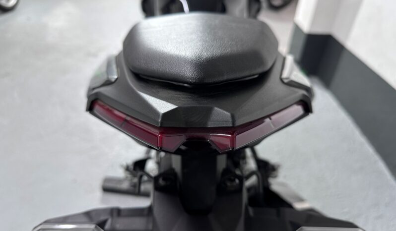 KAWASAKI Z500 SE 2025