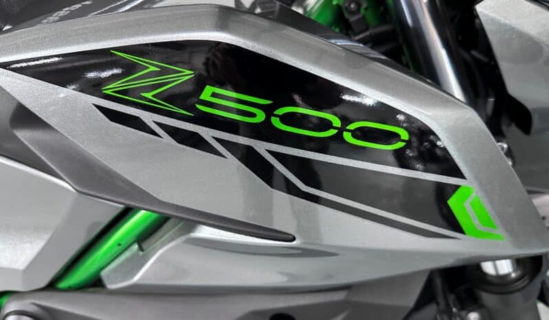 KAWASAKI Z500 SE 2025