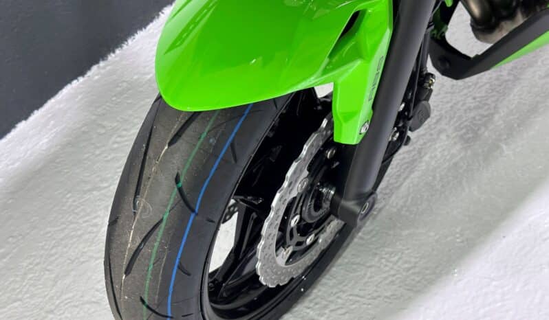 KAWASAKI NINJA 650 2026