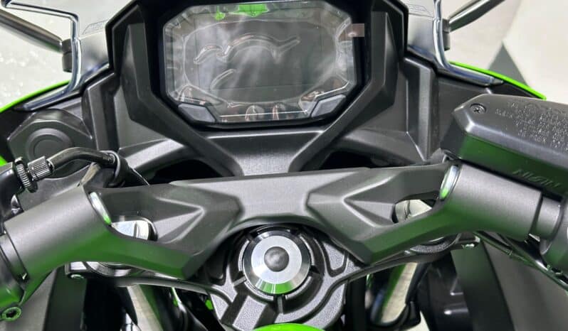 KAWASAKI NINJA 650 2026