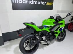 KAWASAKI NINJA 650 2026