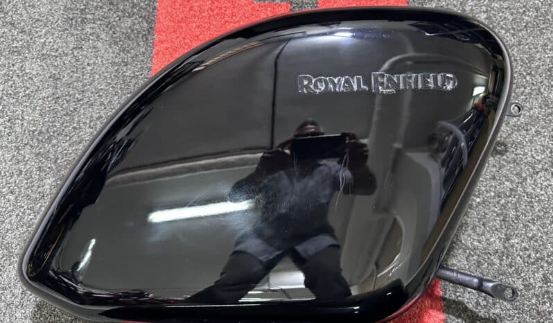 ROYAL ENFIELD Super Meteor 650