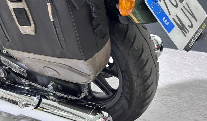 ROYAL ENFIELD Super Meteor 650