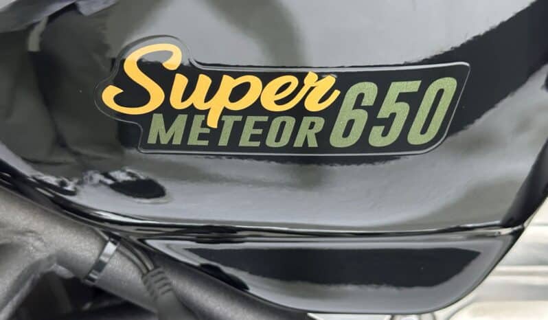 ROYAL ENFIELD Super Meteor 650