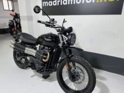 TRIUMPH SCRAMBLER 900