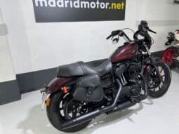HARLEY DAVIDSON Sportster 1200 Iron