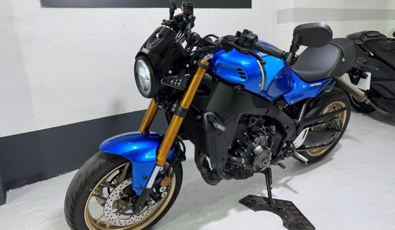 YAMAHA XSR 900