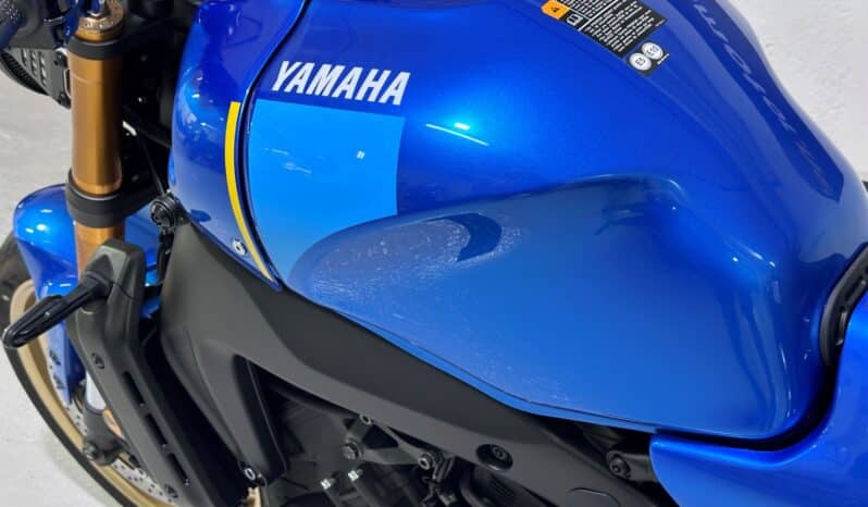 YAMAHA XSR 900