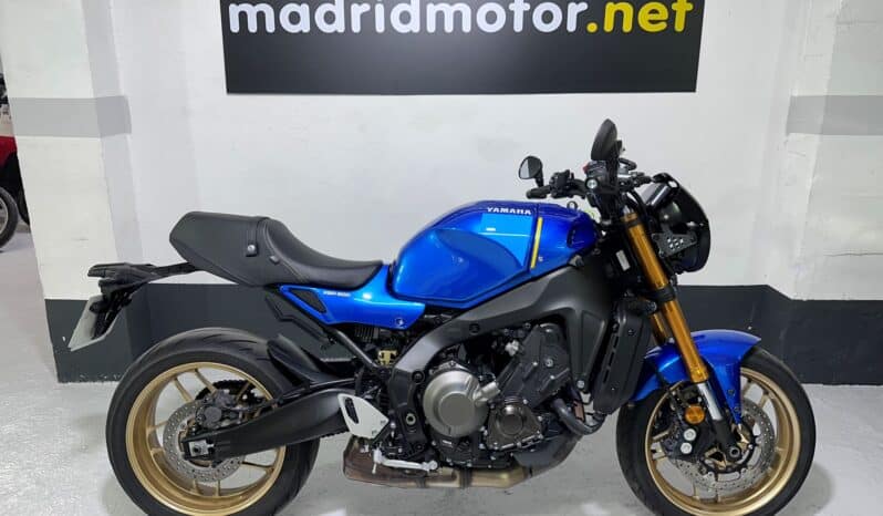 YAMAHA XSR 900