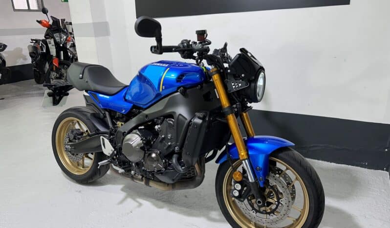 YAMAHA XSR 900