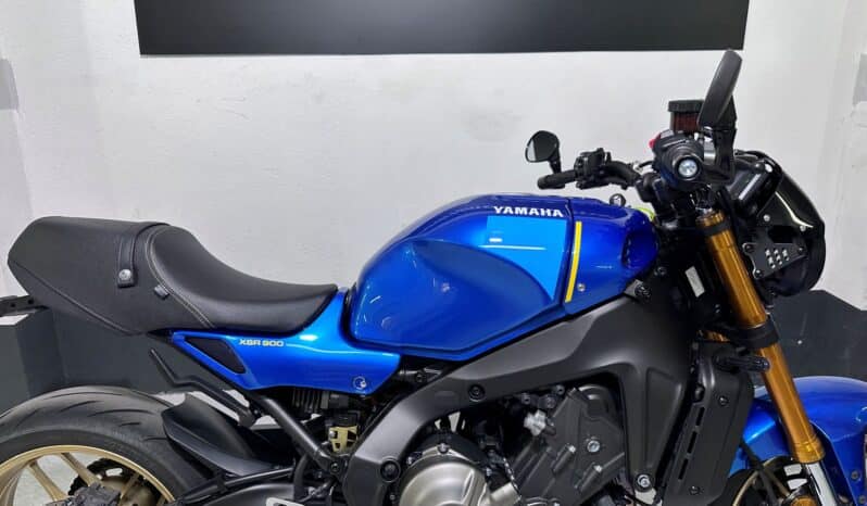 YAMAHA XSR 900