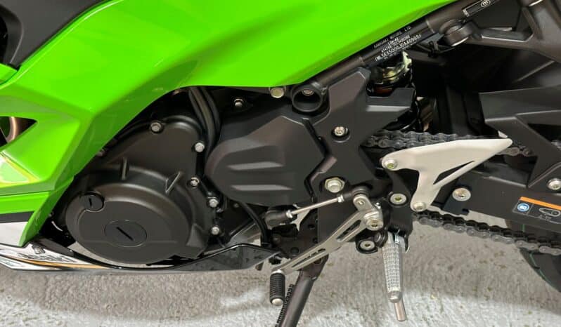KAWASAKI NINJA SE 500 2025