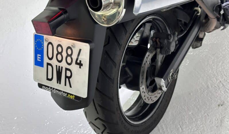 SUZUKI V-STROM DL 650