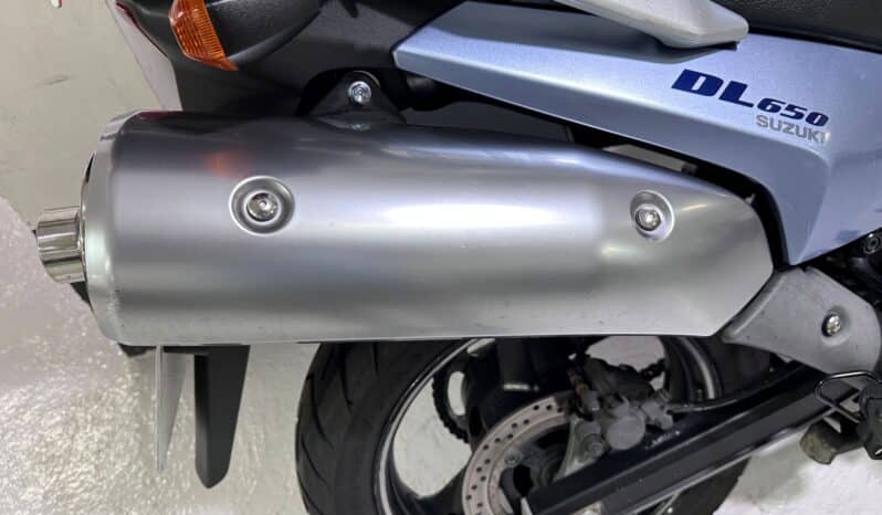 SUZUKI V-STROM DL 650