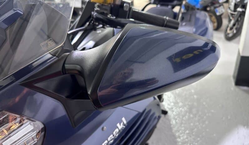 KAWASAKI GTR 1400