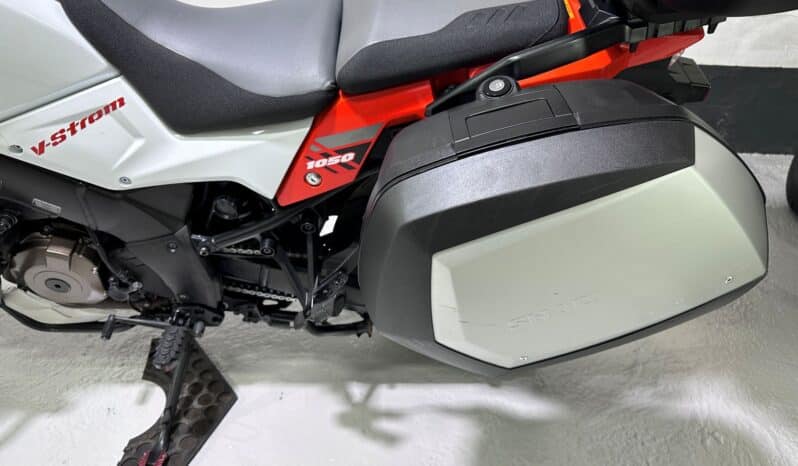 SUZUKI V-STROM 1050 XT