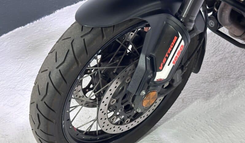 SUZUKI V-STROM 1050 XT