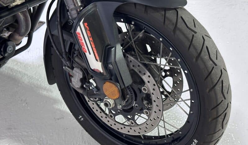 SUZUKI V-STROM 1050 XT