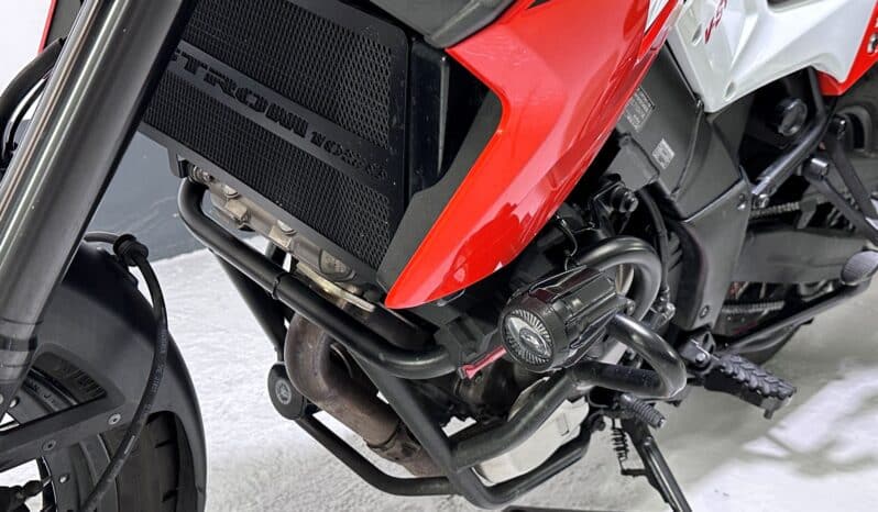 SUZUKI V-STROM 1050 XT