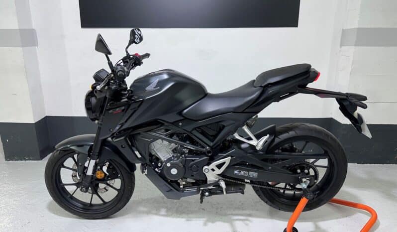 HONDA CB 125R