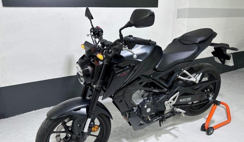 HONDA CB 125R