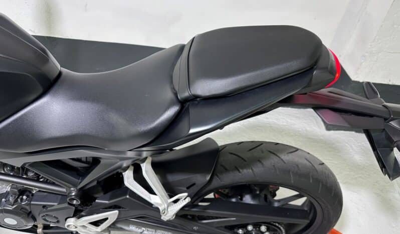 HONDA CB 125R