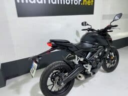 HONDA CB 125R
