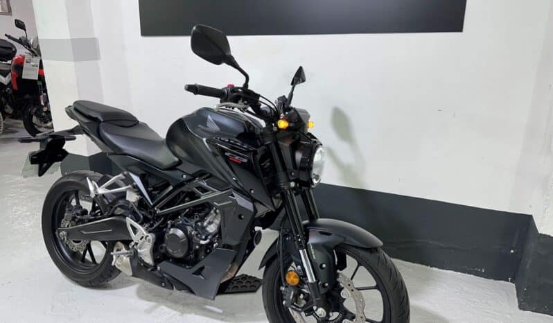 HONDA CB 125R