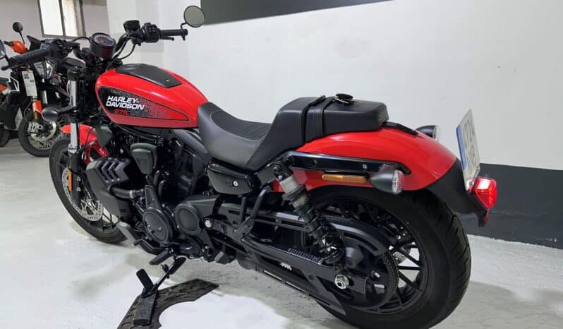 HARLEY DAVIDSON NIGHTSTER 2026