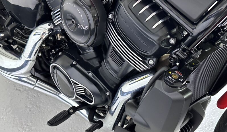 HARLEY DAVIDSON NIGHTSTER 2026