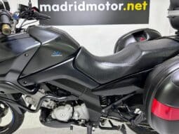 SUZUKI V-STROM 650