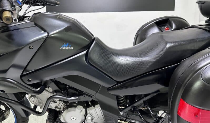 SUZUKI V-STROM 650