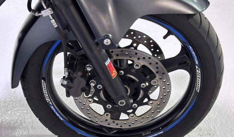 SUZUKI V-STROM 650