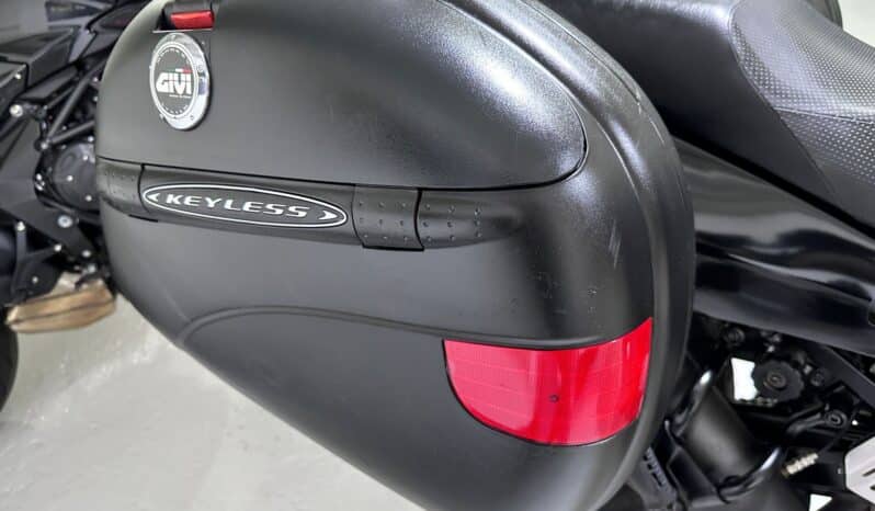SUZUKI V-STROM 650