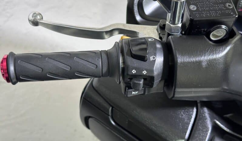 SUZUKI BURGMAN 400 ABS
