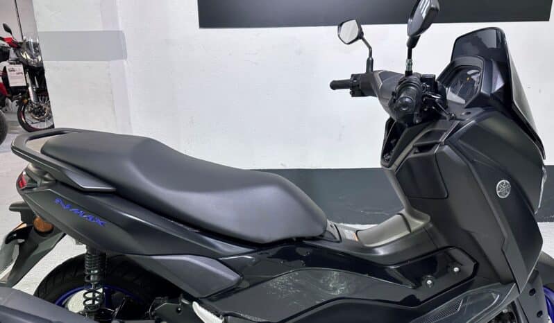 YAMAHA N-MAX 125