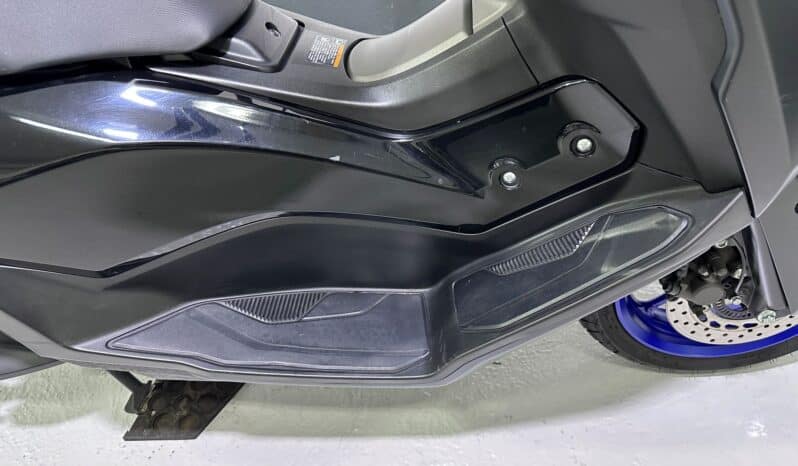 YAMAHA N-MAX 125