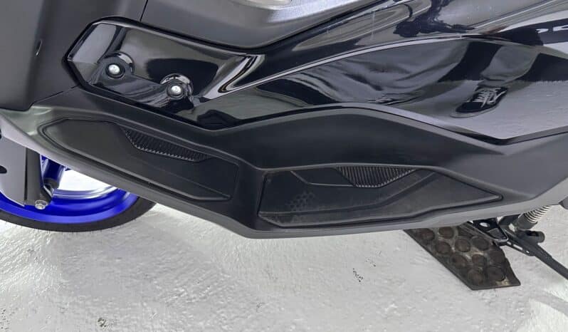 YAMAHA N-MAX 125