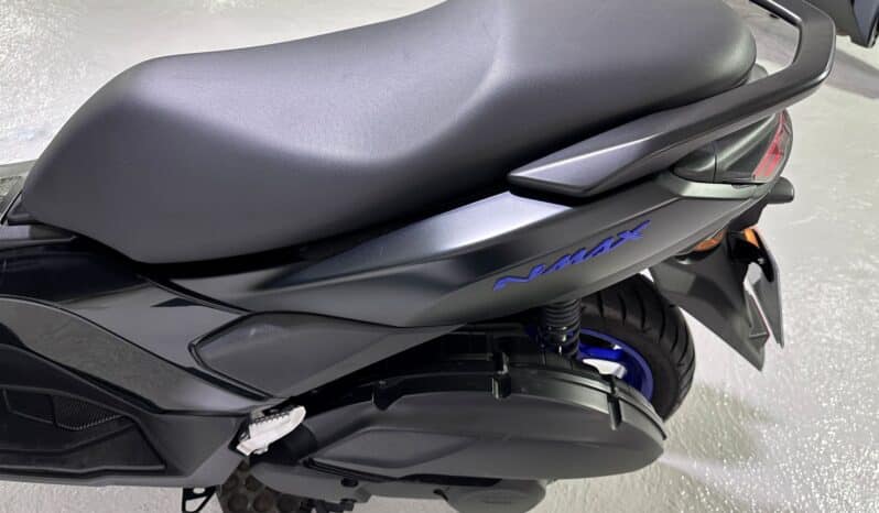 YAMAHA N-MAX 125