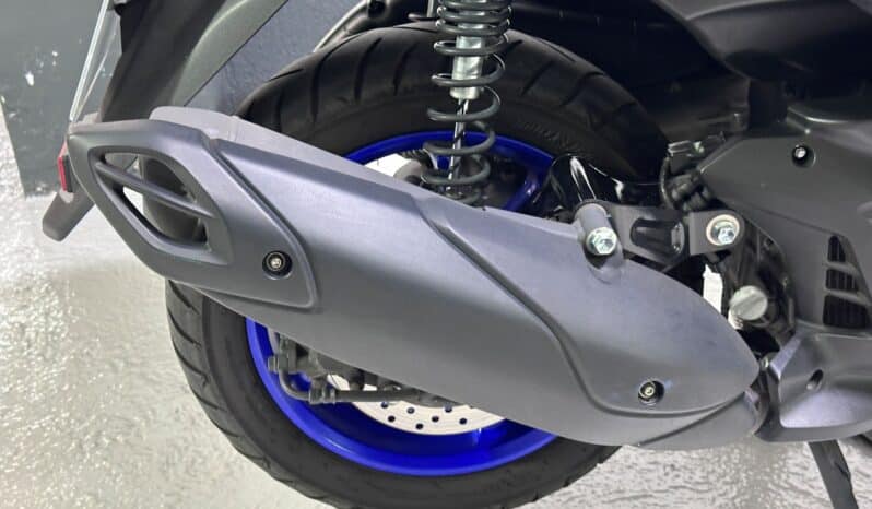 YAMAHA N-MAX 125