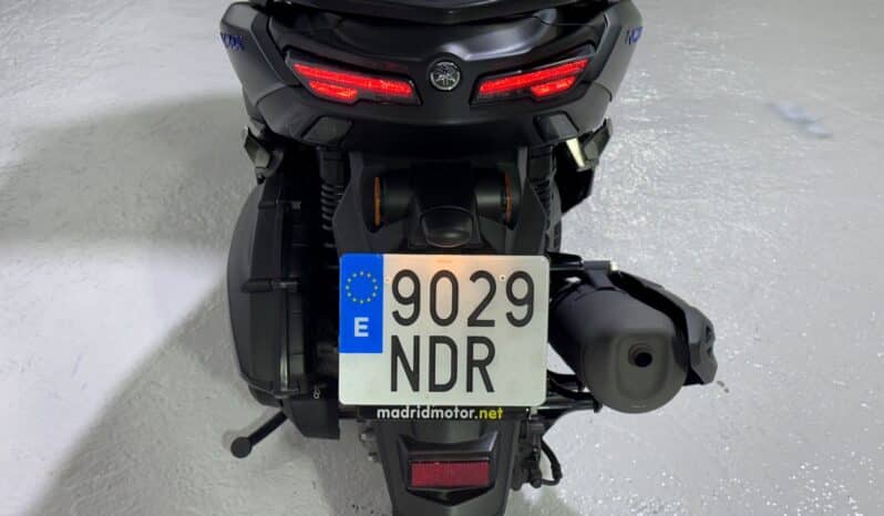 YAMAHA N-MAX 125